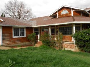 22411 Peacock Ln, Anderson, CA 96007