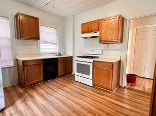 35 Cushman Rd FLOOR 2, Brighton, MA 02135