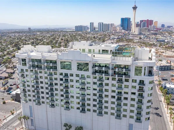 900 Las Vegas Blvd N #901, Las Vegas, NV 89101