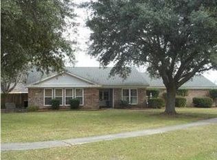 100 Cindy Dr, Lafayette, LA 70508