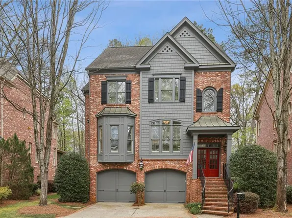 1017 Madeline Ln, Sandy Springs, GA 30350