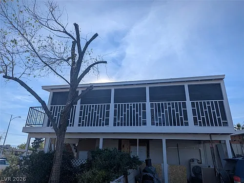 5808 Evergreen Ave Photo 1