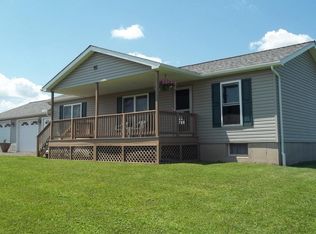 143 Hunsinger Rd, Dushore, PA 18614