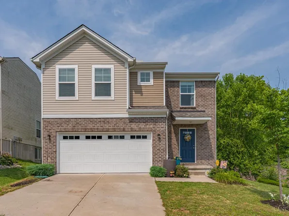 1181 Arbor Springs Dr, Hamilton, OH 45013