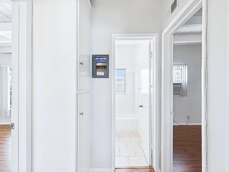 Parkvue Apartments — Photo 12