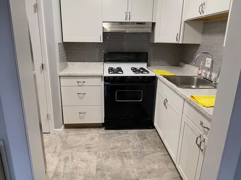 341 Pawtucket Blvd #24 — Photo 11