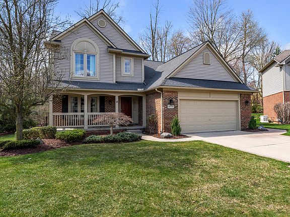2nd image of 14756 Village Ct