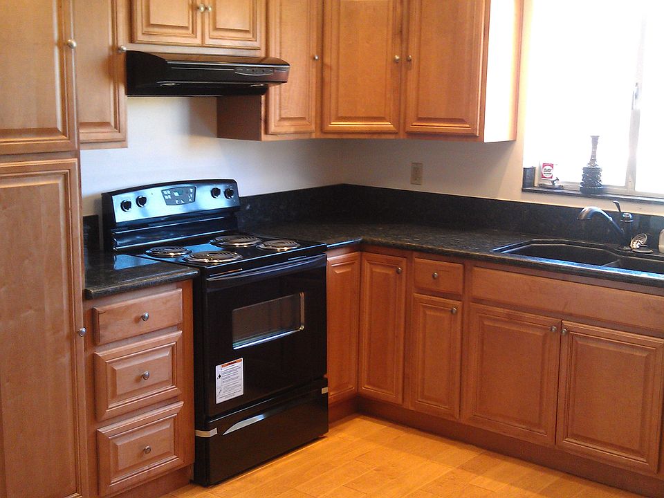 2nd image of 613 Waterview Isle