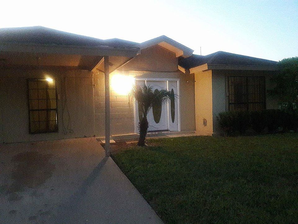 1st image of 256 Casa Blanca Dr