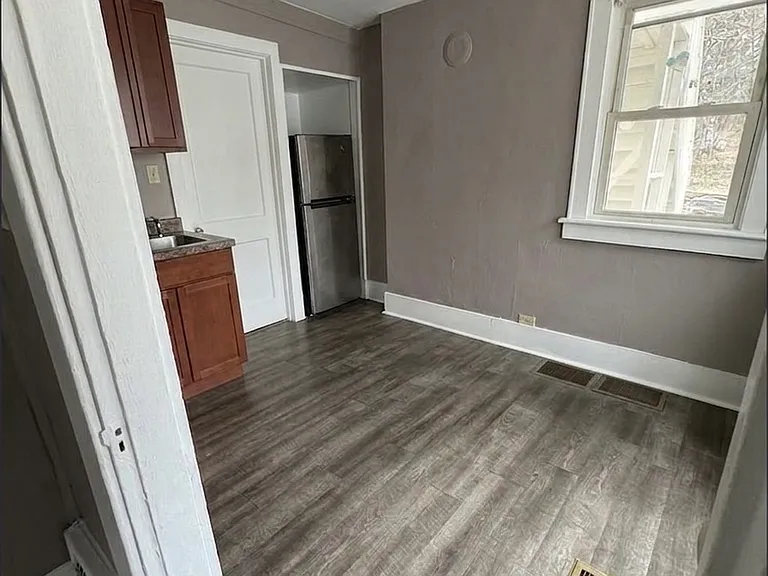 442 E Thornton St #2 — Photo 4