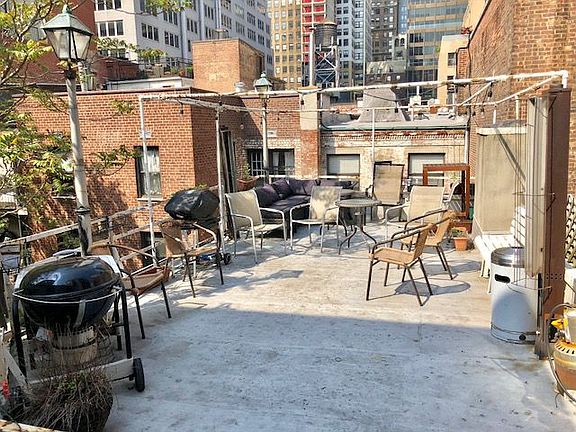 3rd image of 27 E 37th St APT 4