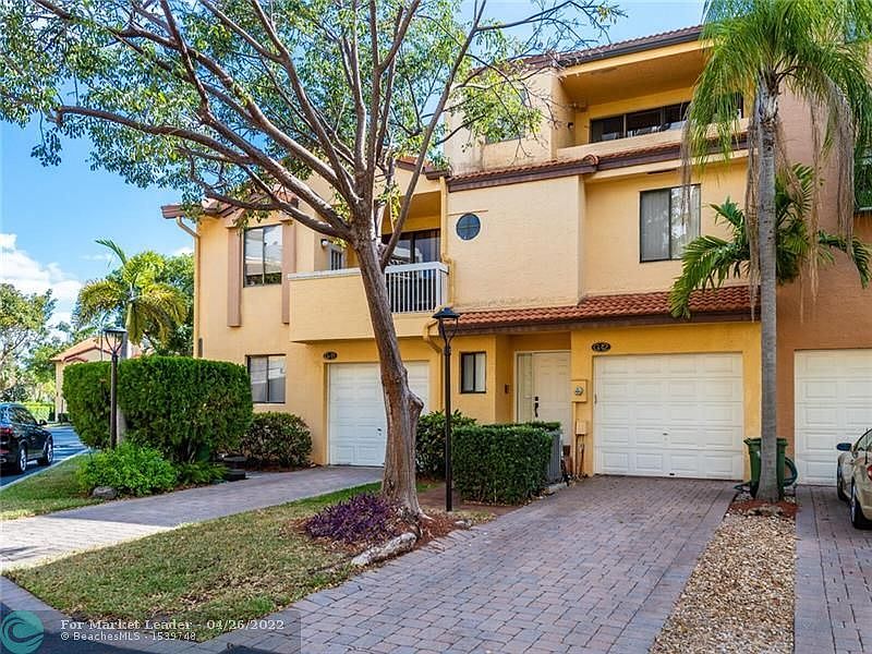 1st image of 21388 Marina Cove Cir #G12