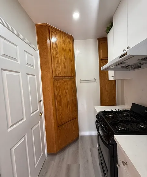 5607 N Earle St #R — Photo 11