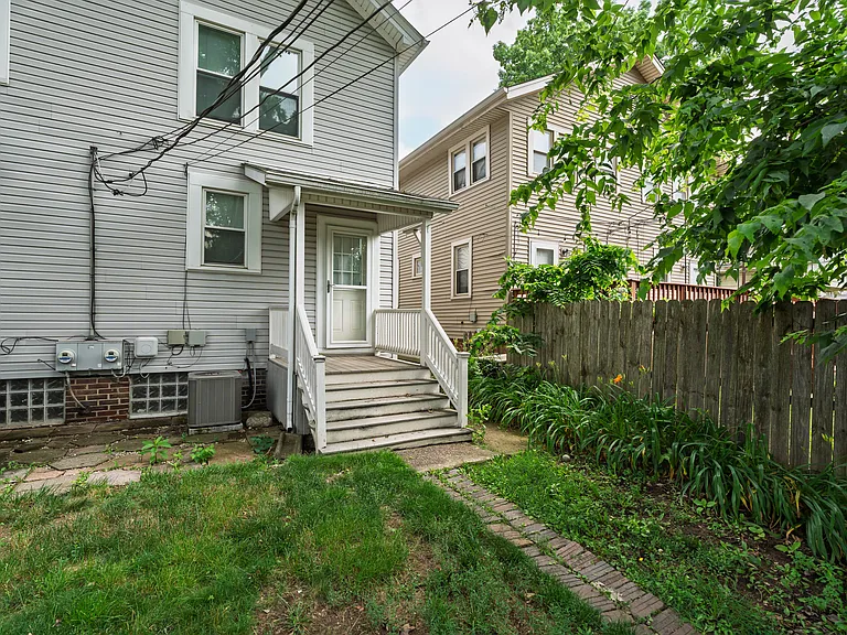 Rear Entry and Yard Space