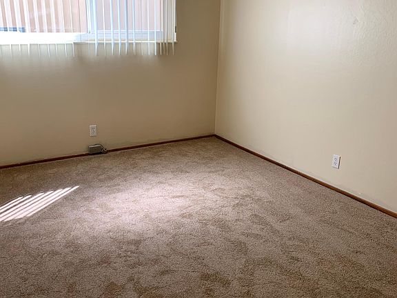 4th image of 236 Haas Ave #8