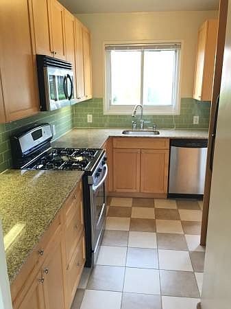 1st image of 108 Tapia Dr