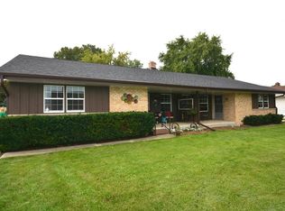 1037 W Sunset Dr, Waukesha, WI 53189