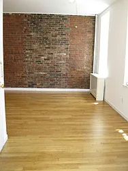 Rented by Tower Brokerage