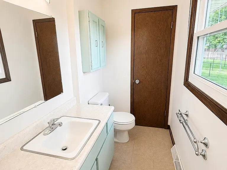 6504 Schneider Pl — Photo 13