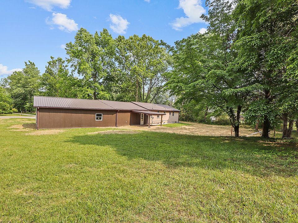 1024 Preston Dr, Burns, TN 37029 Zillow