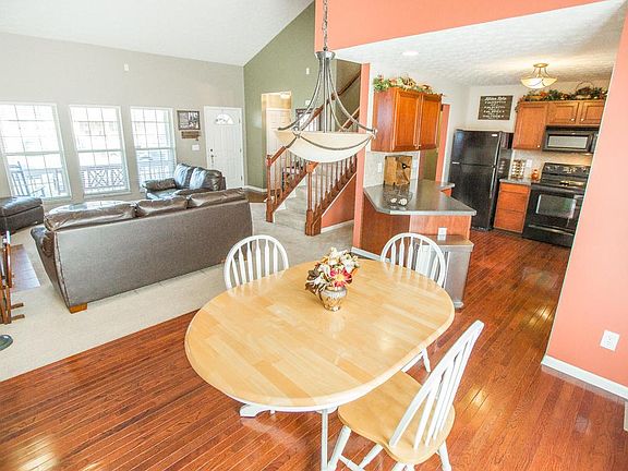 5th image of 7797 Worthington Trace Ln