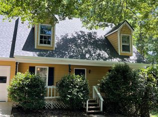 180 Providence Rd, Athens, GA 30606