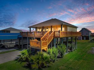 938 Sage Rd, Pt Bolivar, TX 77650