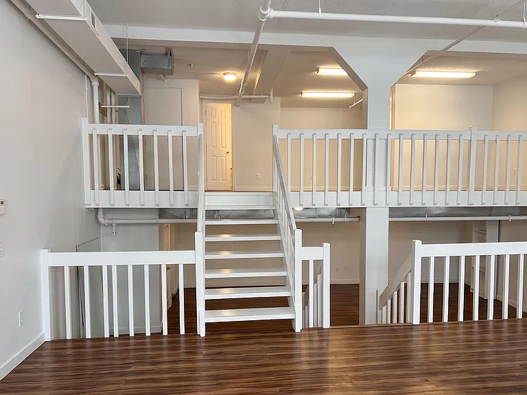 850 Grand Ave #101 — Photo 4