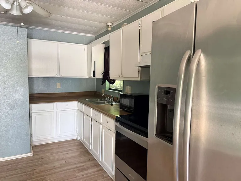 1410 Avant Ave #2 — Photo 9
