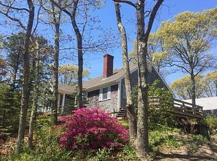 29 Forsythia Dr, Harwich, MA 02645