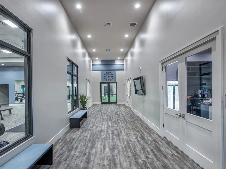 20210 Kingmont Dr — Photo 35