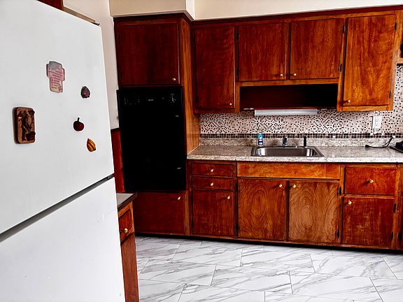 Wall Oven And Work Top .