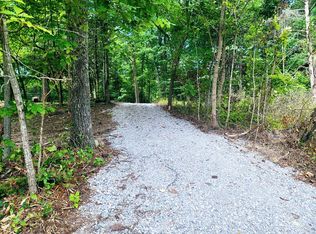 1009 Joe Brock St, Spencer, TN 38585