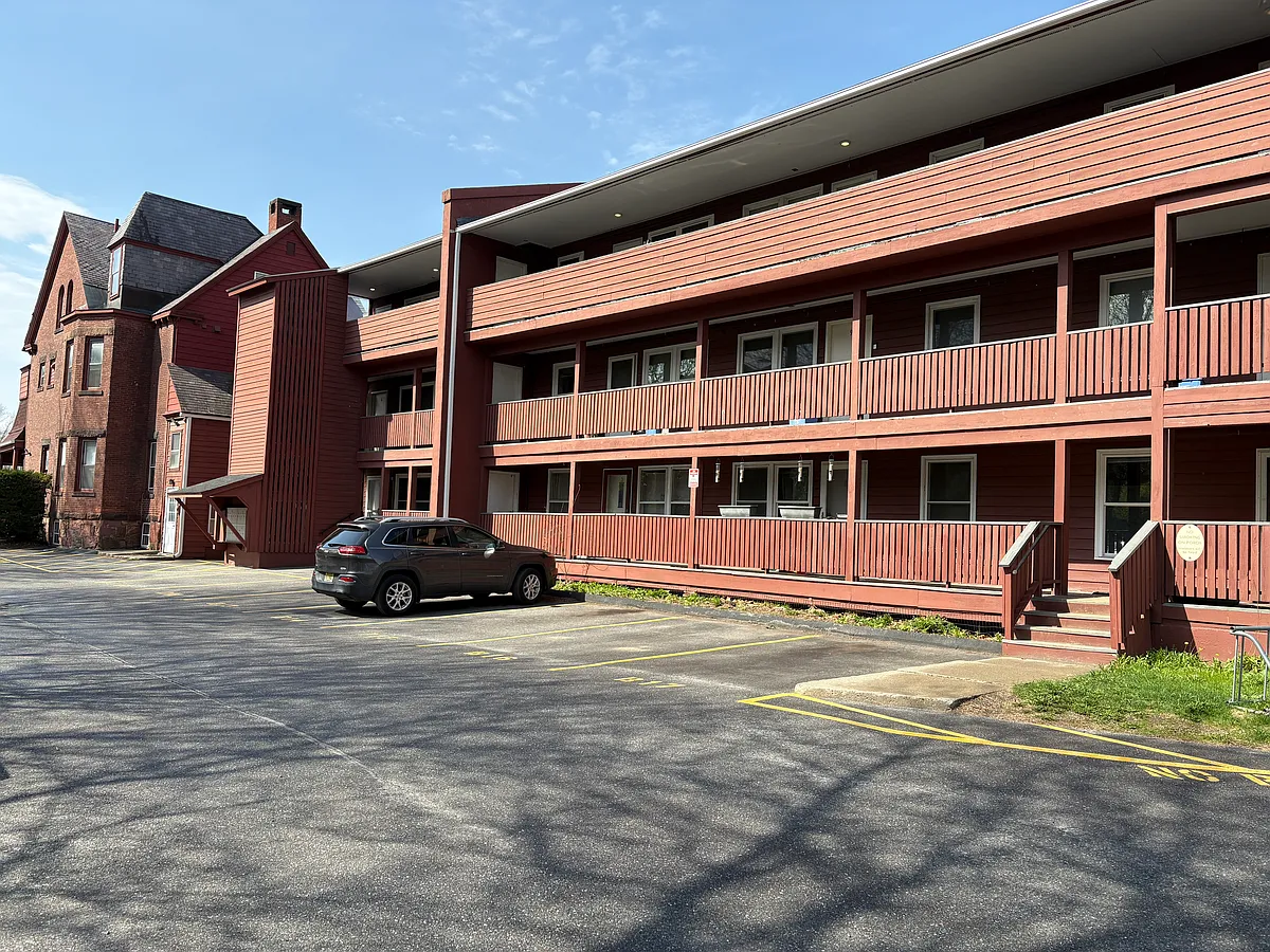 Building Photo - 288 Main St #14