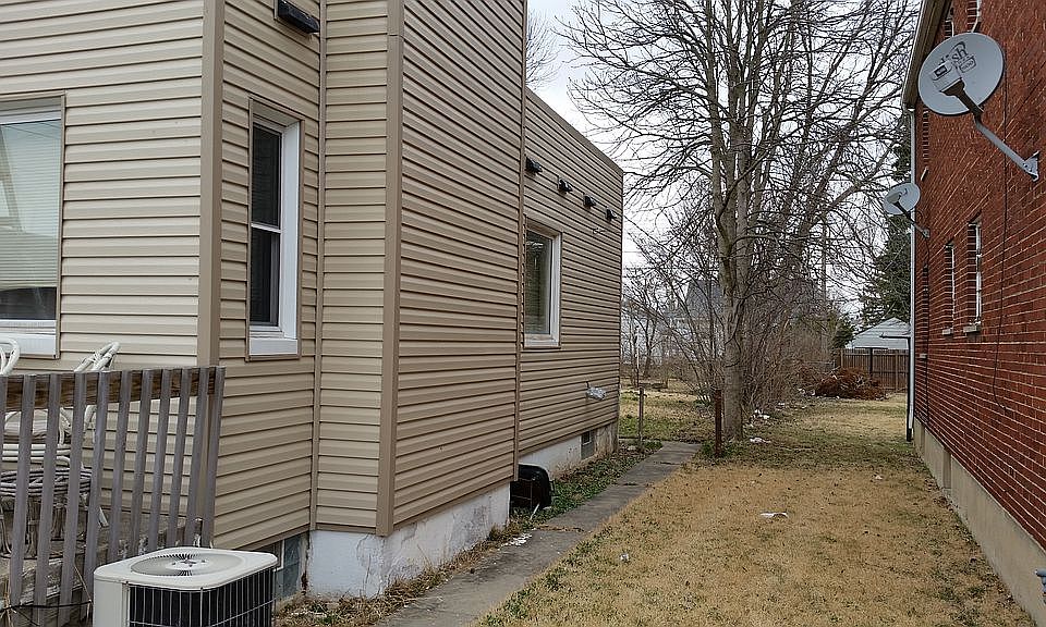1st image of 407 Ryburn Ave
