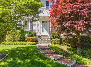 18 Guilford Ln, Greenwich, CT 06831