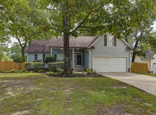 1 Cambridge Oaks Ct, Columbia, SC 29223