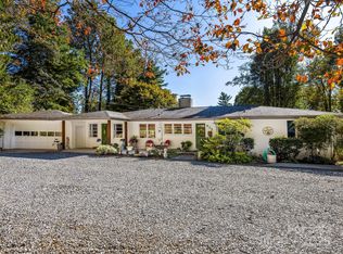 835 Ransier Dr, Hendersonville, NC 28739