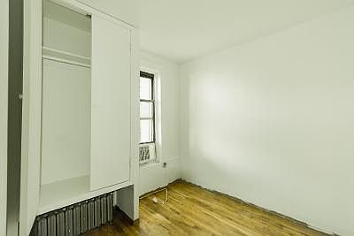5th image of 213 6th Ave #B9