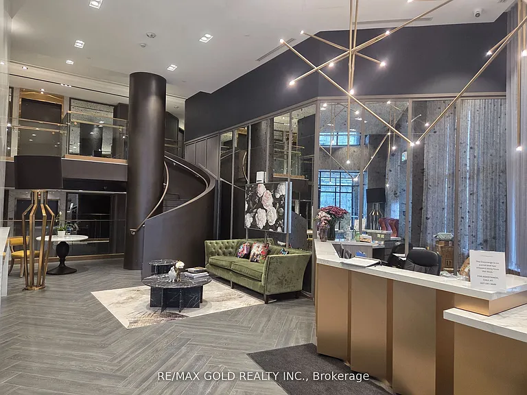 395 Dundas St W #117 — Photo 9