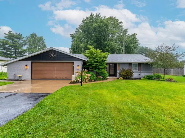 1610 Westchester Dr, North Manchester, IN 46962