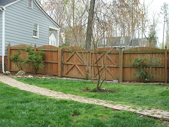 3rd image of 9630 Woodstream Dr