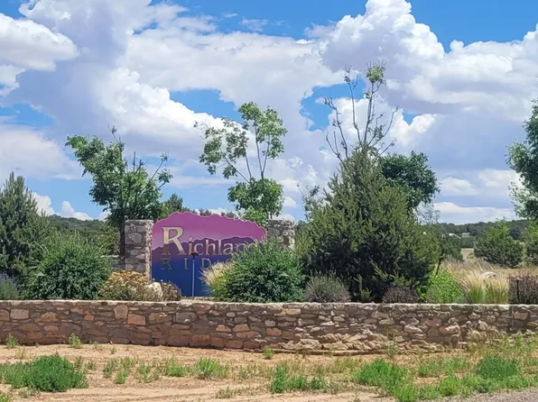 27 Majestic Loop, Tijeras, NM 87059