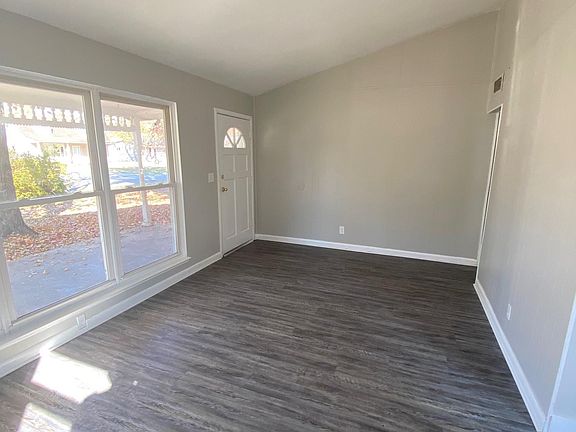 4th image of 13307 Forge Cir