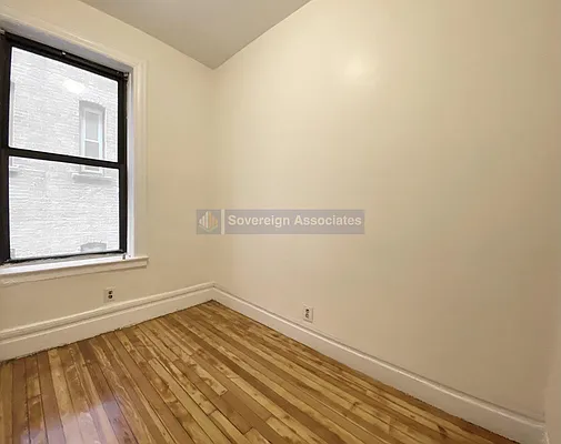 Rented by Sovereign Associates | media 36