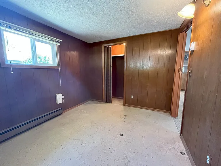 20100 SW Alexander St — Photo 13
