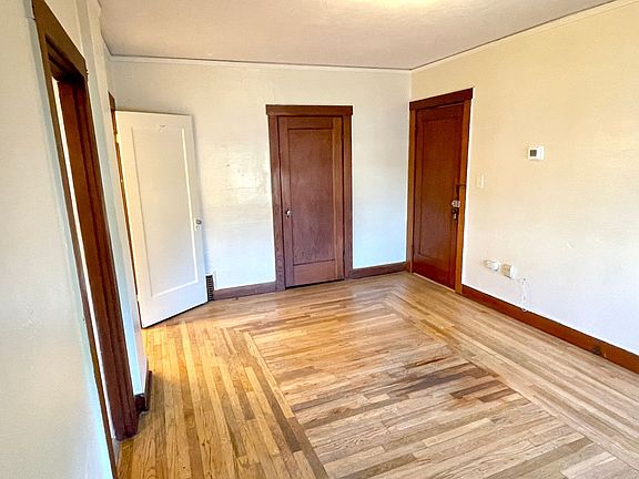 4th image of 8204 N Peninsular Ave APT 5