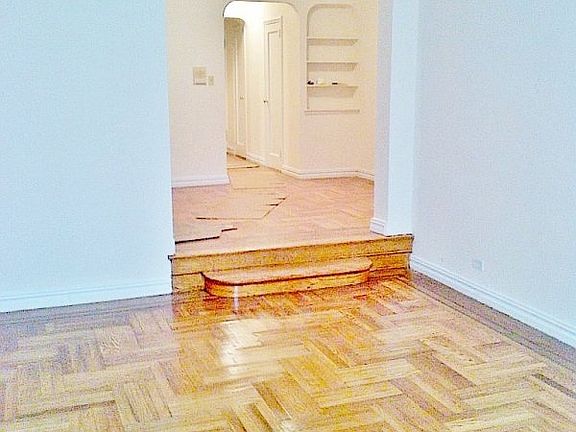 2nd image of 10 Overlook Ter APT 1H