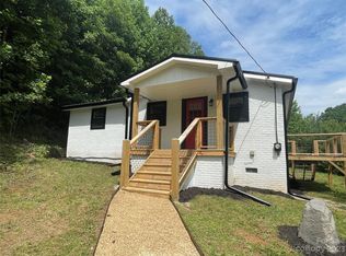 12 Posey Blanton Rd, Sylva, NC 28779