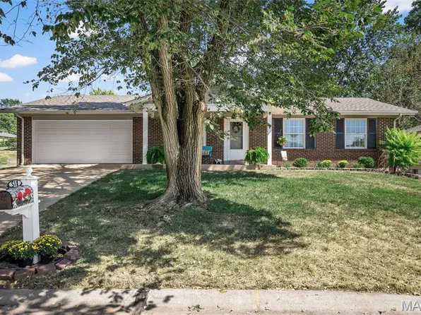 6 Avocado Tree Cir, Saint Peters, MO 63376